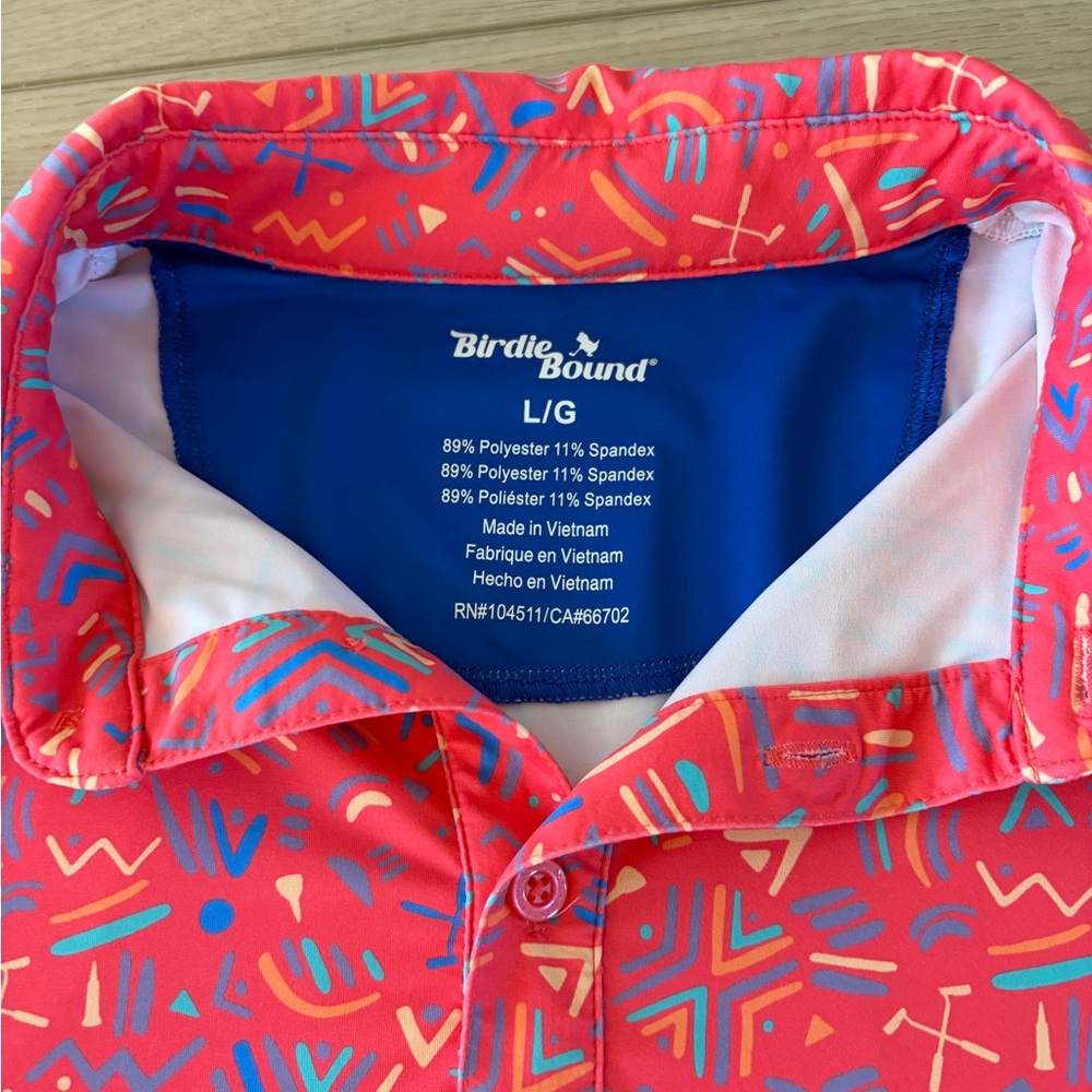 Birdie Bound Vibrant Patterned Shirt - Picture 2 of 3